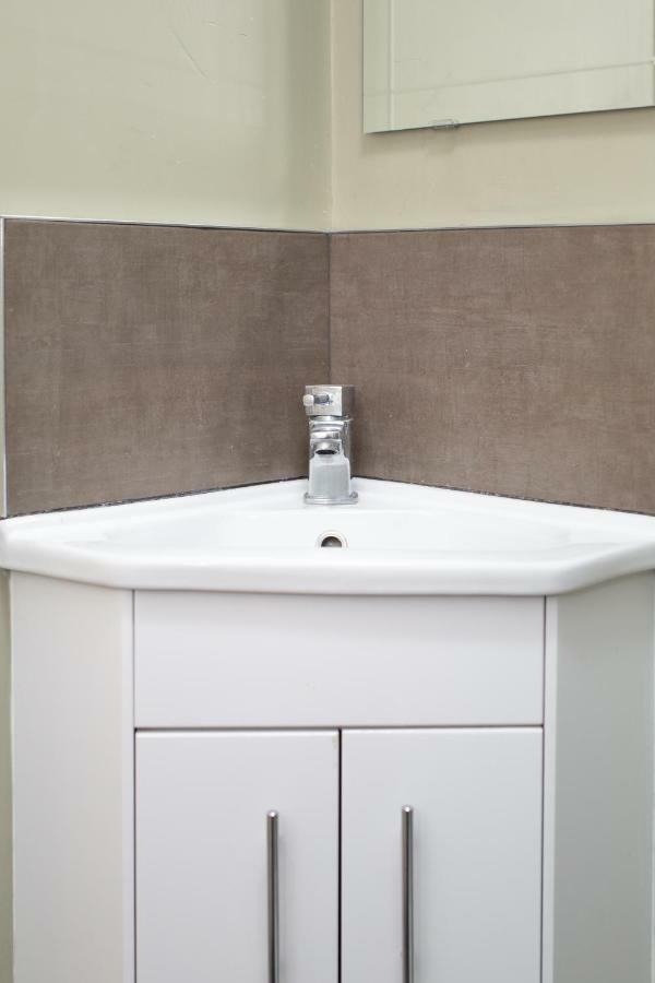 3 Bedroom Apartment Newcastle City Centre Екстер'єр фото