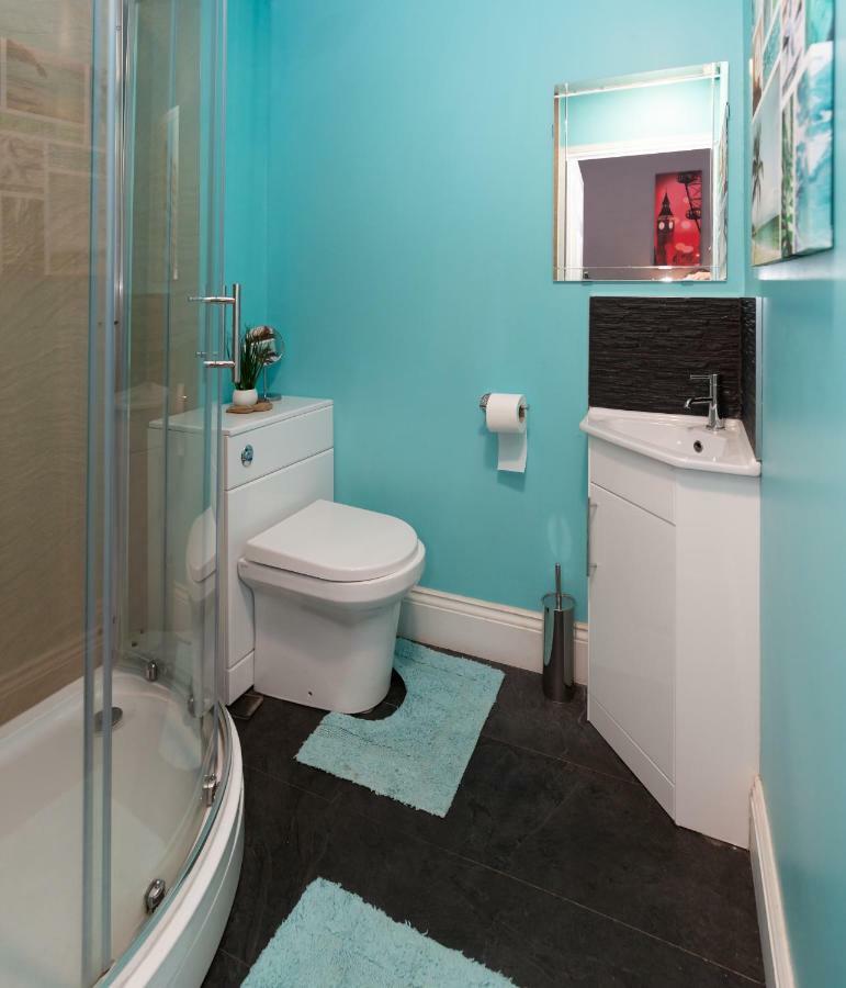 3 Bedroom Apartment Newcastle City Centre Екстер'єр фото