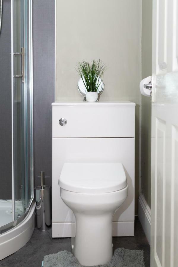 3 Bedroom Apartment Newcastle City Centre Екстер'єр фото